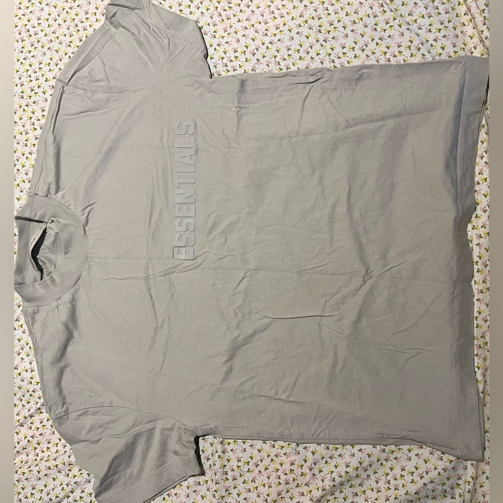 Essentials Tee